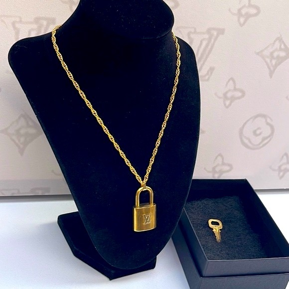 Authentic Louis Vuitton Lock & Key Necklace & Gold Tone Necklace - Picture 6 of 13